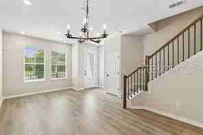4353 Roush Ave - Photo 4 of 9