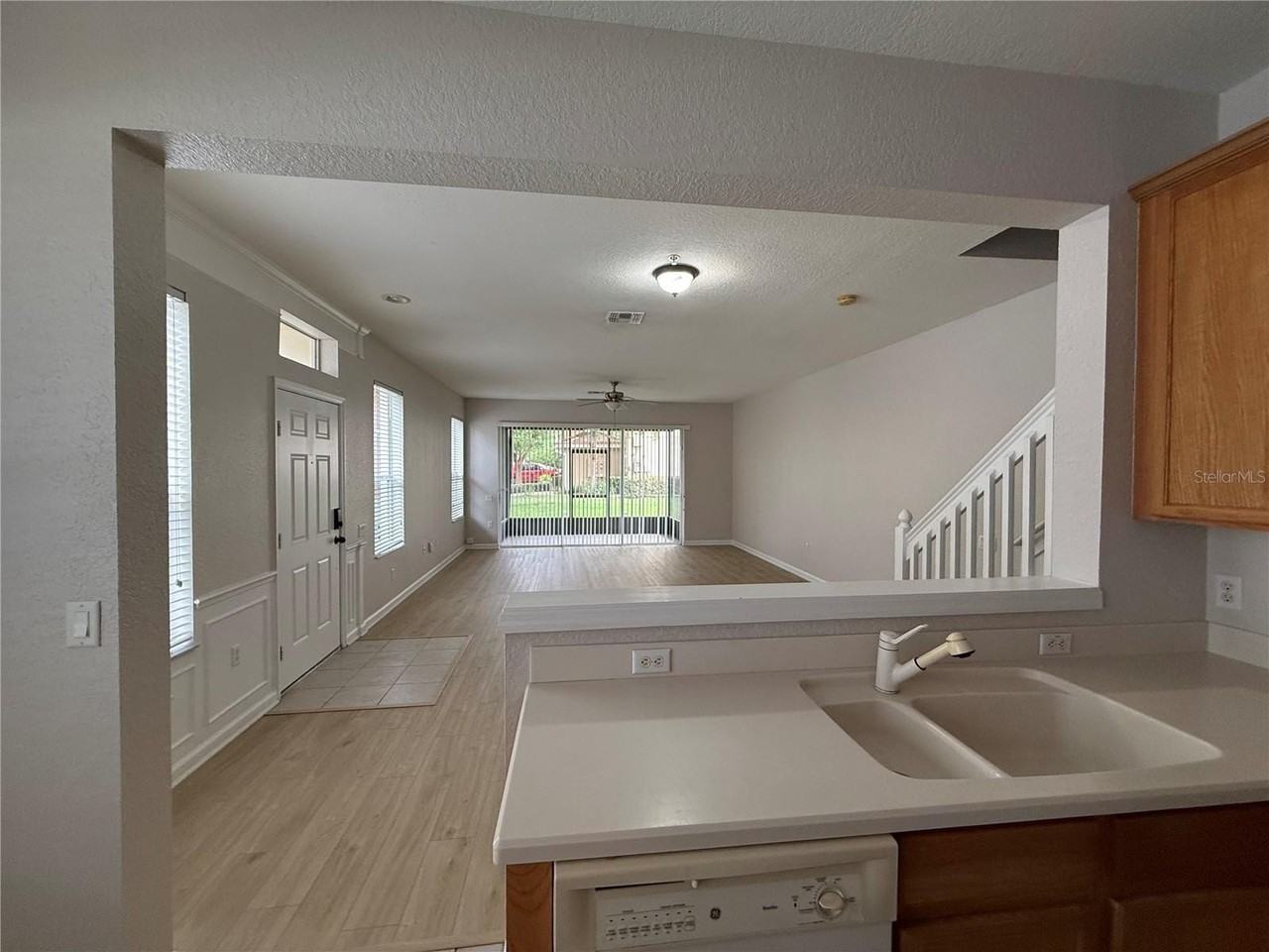 6485 Ranelagh Dr #101 - Photo 7 of 26
