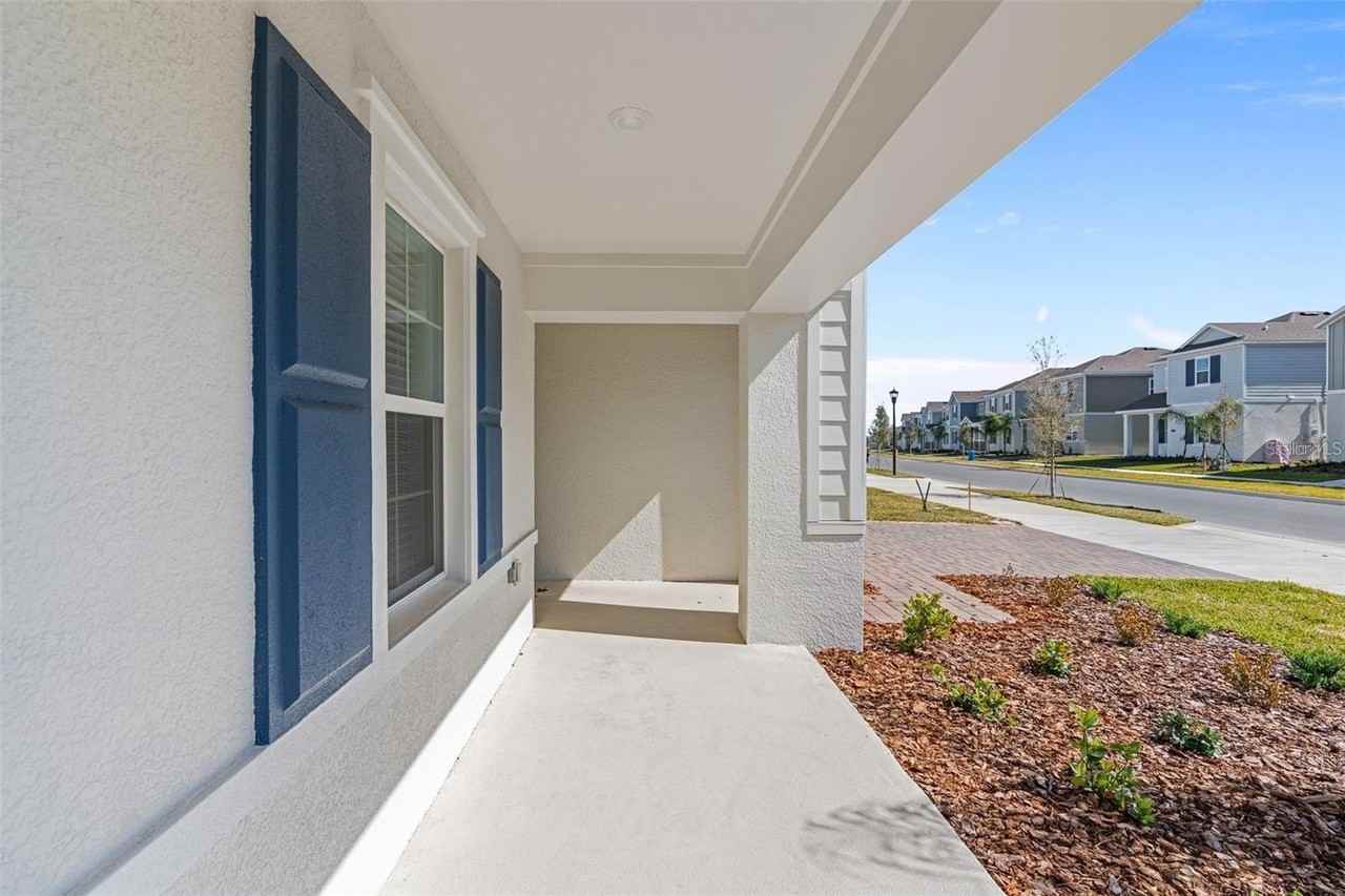 3028 Namaste Dr - Photo 3 of 35