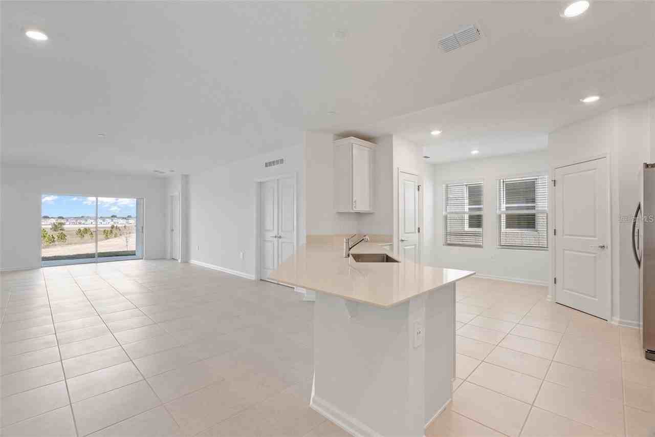 3028 Namaste Dr - Photo 4 of 35