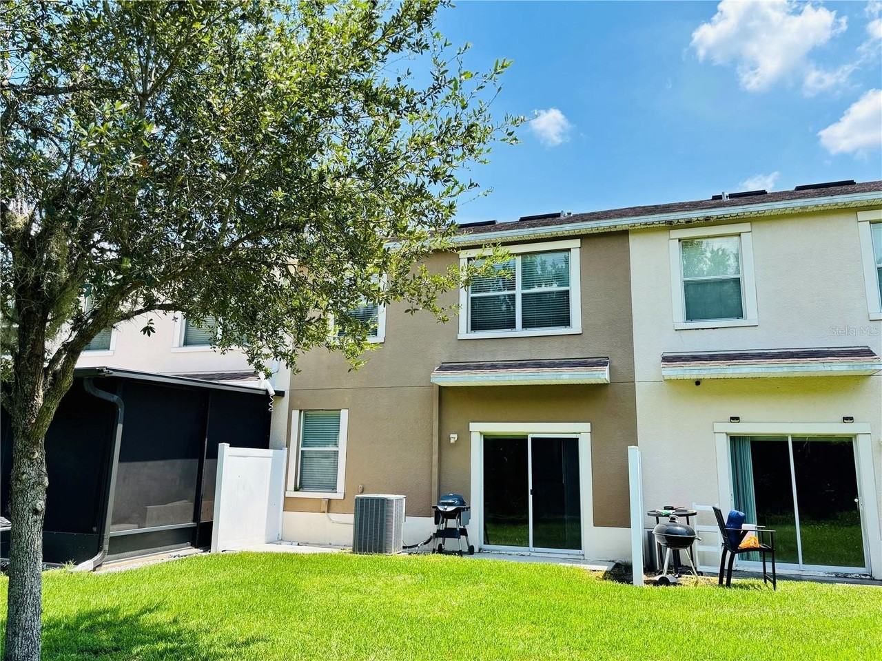 11155 Savannah Landing Cir - Photo 3 of 42
