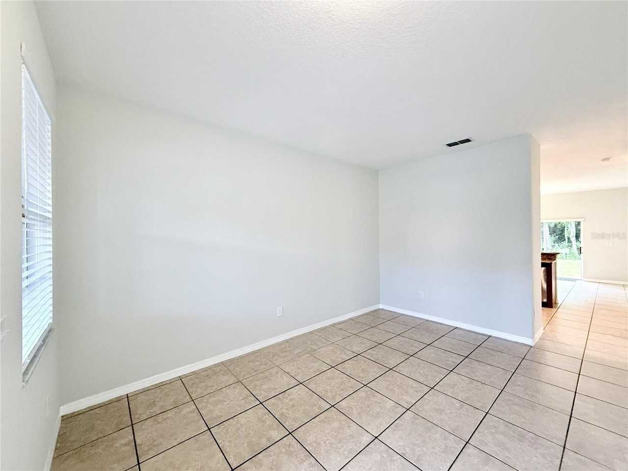 11155 Savannah Landing Cir - Photo 6 of 42