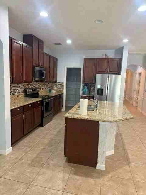 3817 Mt Vernon Way - Photo 4 of 21
