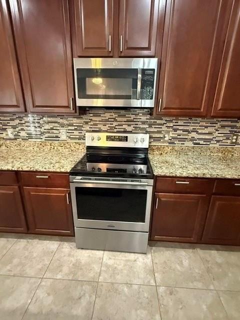 3817 Mt Vernon Way - Photo 6 of 21