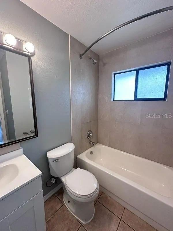 90 Hidden Lake Dr #124 - Photo 7 of 9