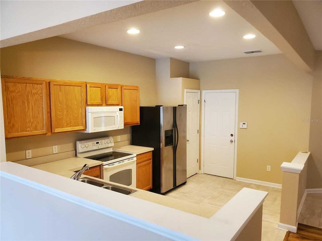 4233 Sw 50th Cir - Photo 2 of 22