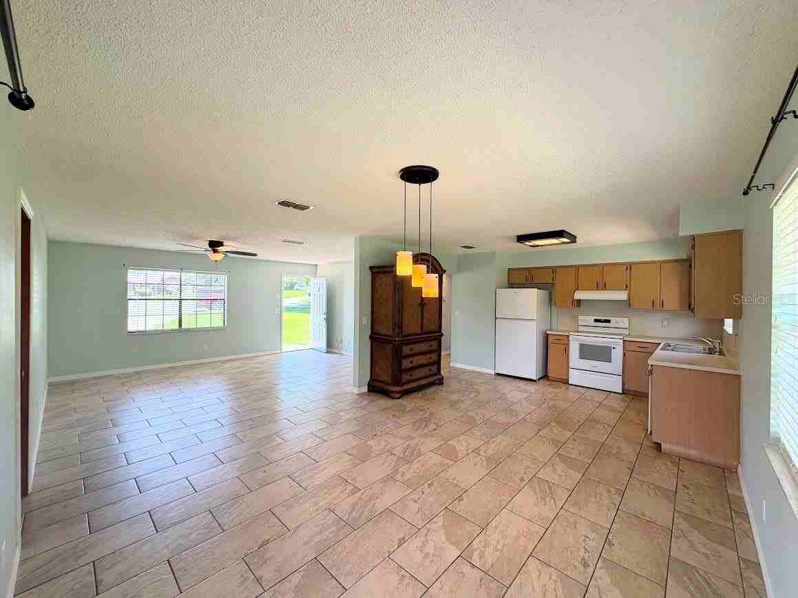 10301 Sw 83rd Ter - Photo 5 of 14
