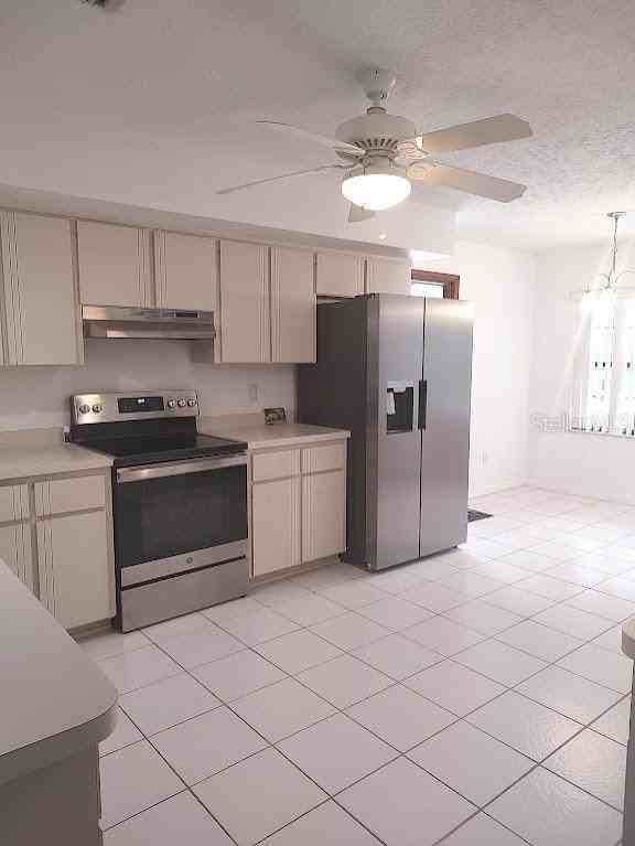 10571 Sw 74th Ter - Photo 2 of 42
