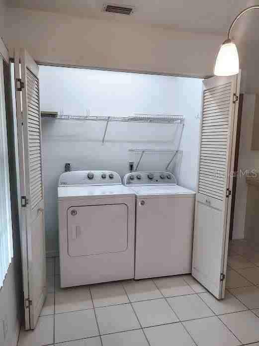 10571 Sw 74th Ter - Photo 3 of 42
