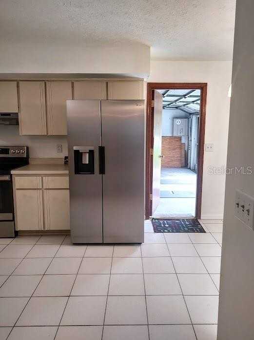 10571 Sw 74th Ter - Photo 5 of 42