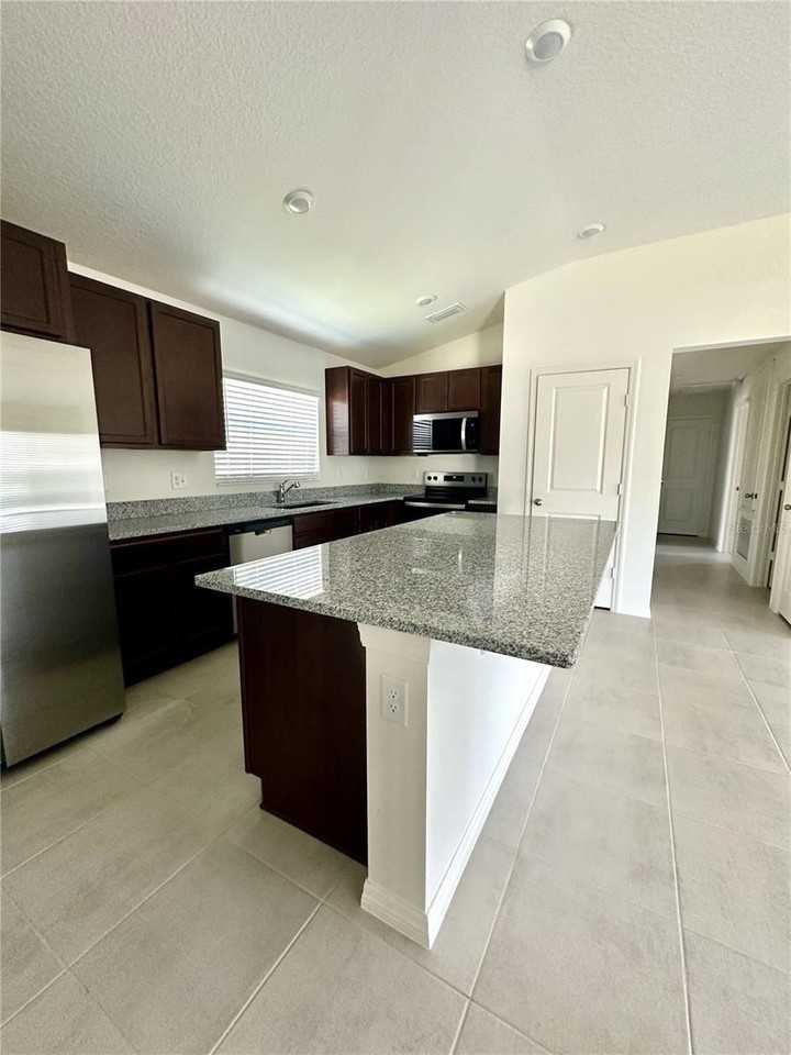 160 Cypress Knees Dr - Photo 6 of 30