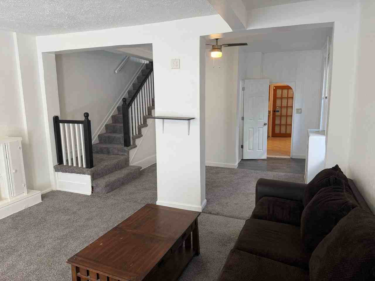 1249 Morse St Ne - Photo 6 of 21