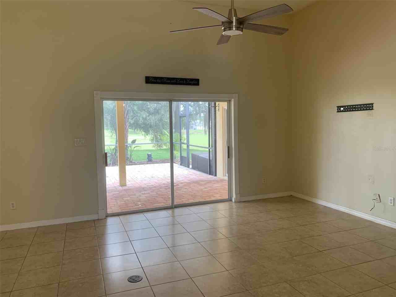3741 Woodleaf Ct - Photo 4 of 27