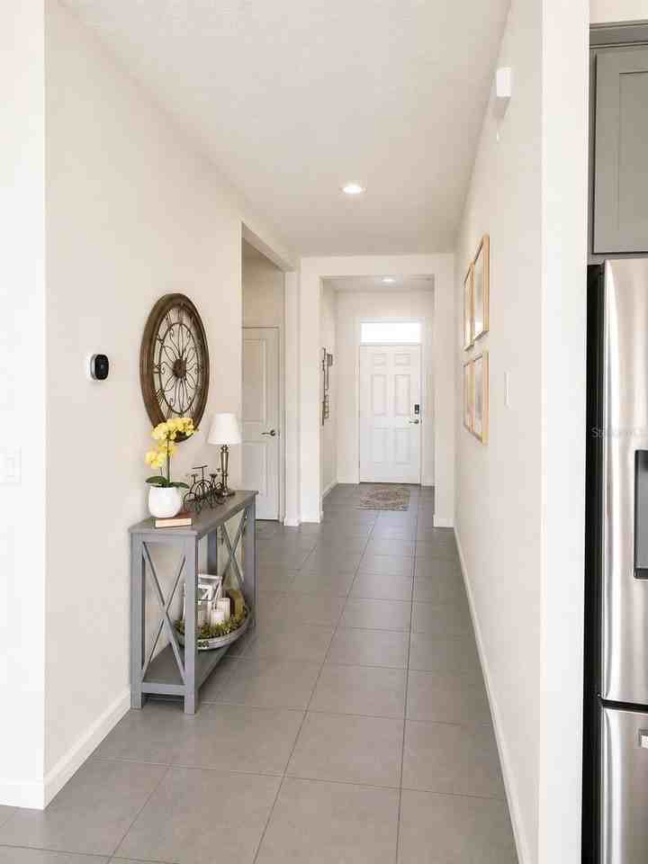 13324 Waterleaf Garden Cir - Photo 5 of 23