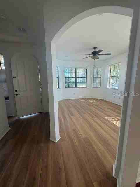 316 34th Ave N - Photo 4 of 29