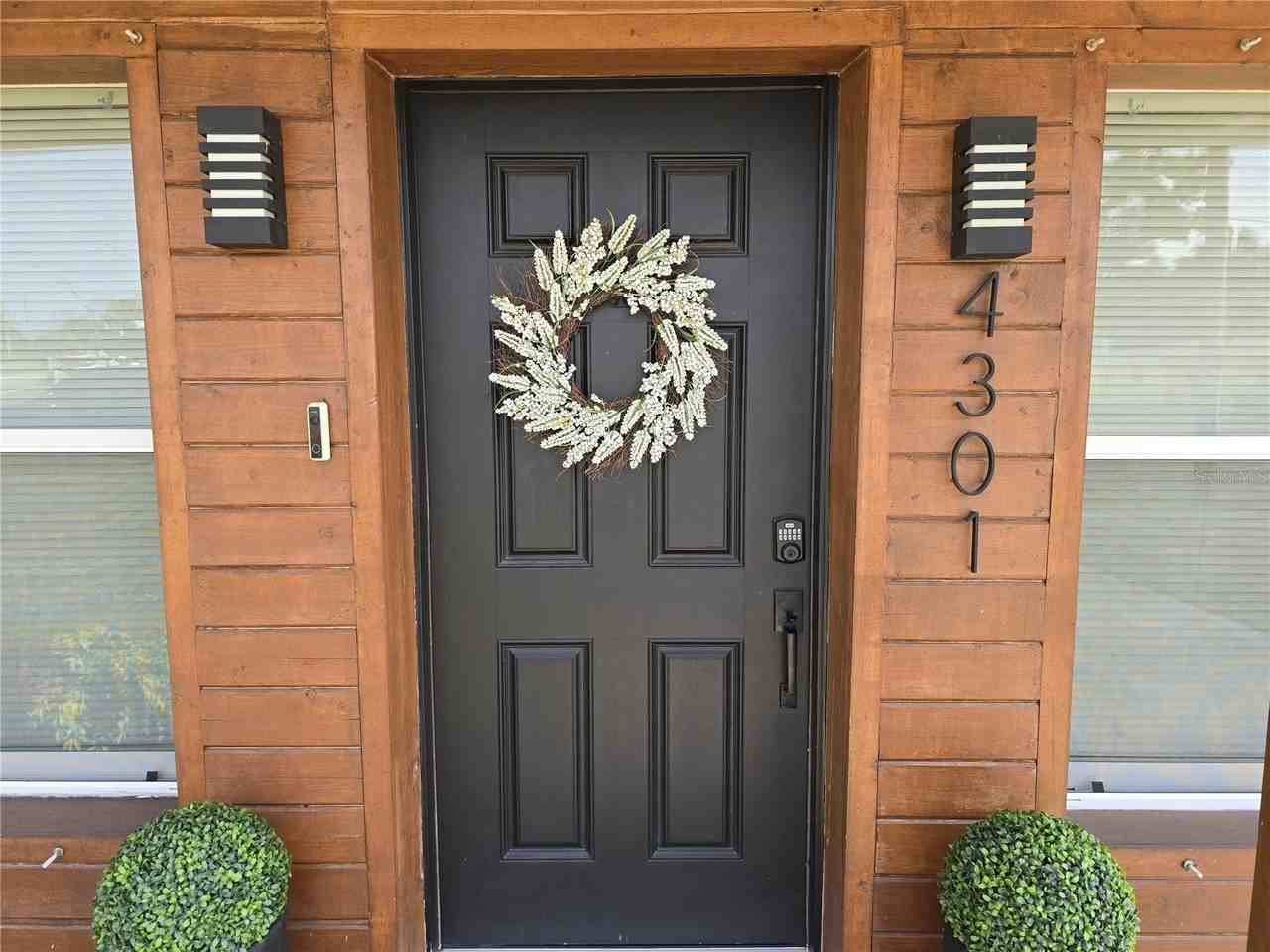 4301 W Wisconsin Ave - Photo 3 of 23
