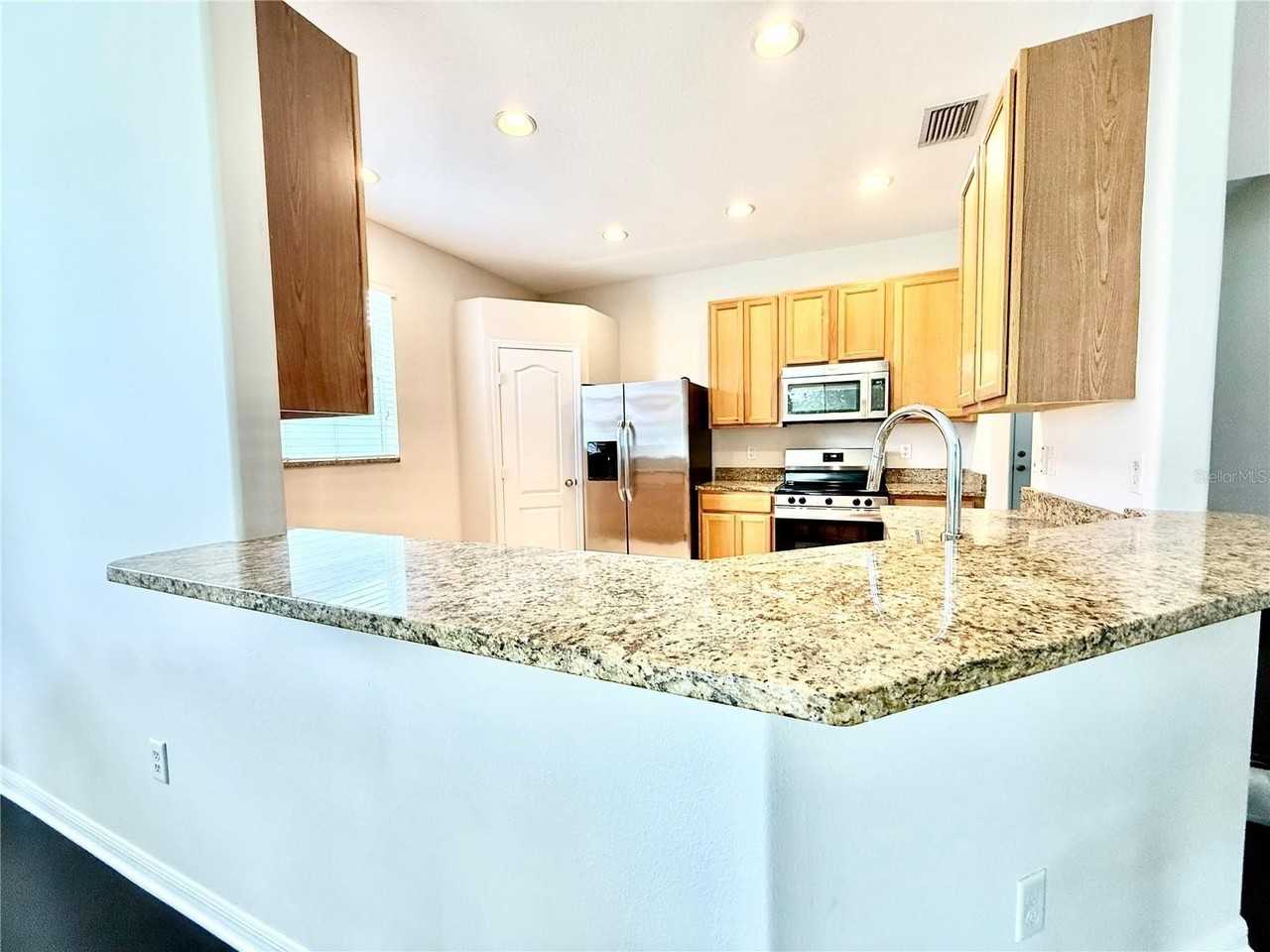 4004 Langdrum Dr - Photo 4 of 18