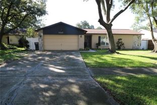 5017 Oakshire Dr - Photo 1 of 1