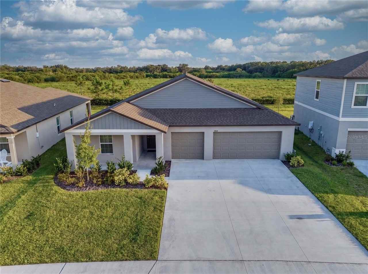 11824 Blue Diamond Trl - Photo 3 of 50