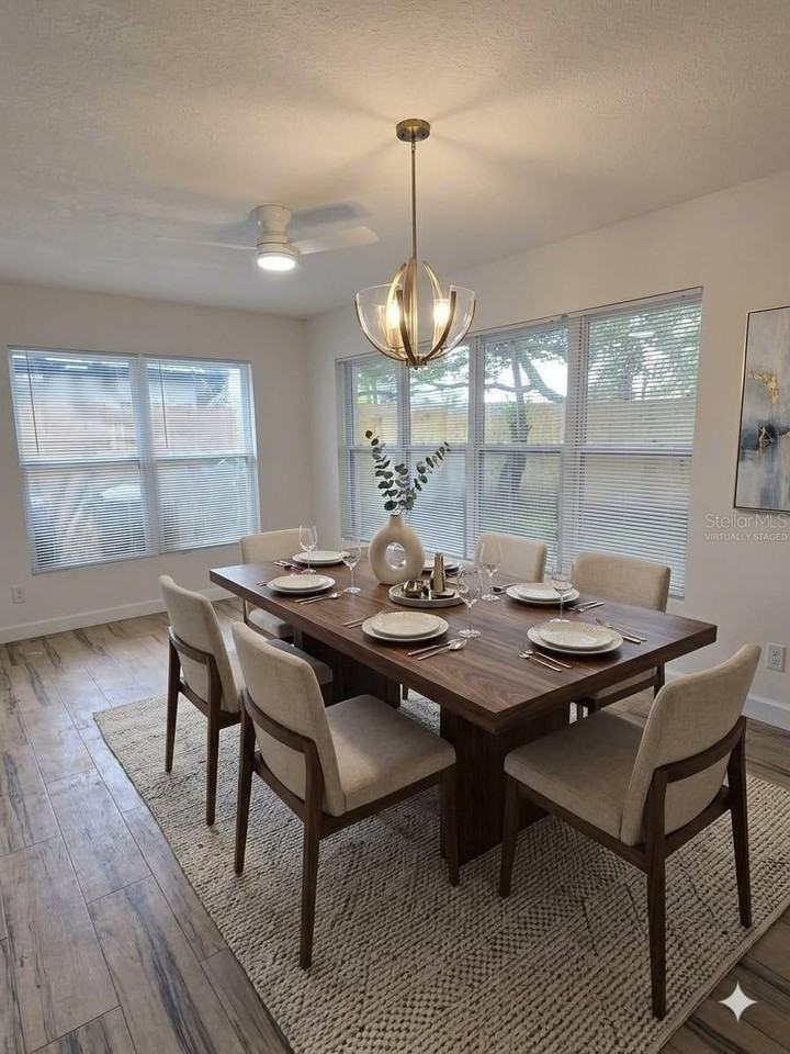 1282 Robin Hood Ln - Photo 5 of 16