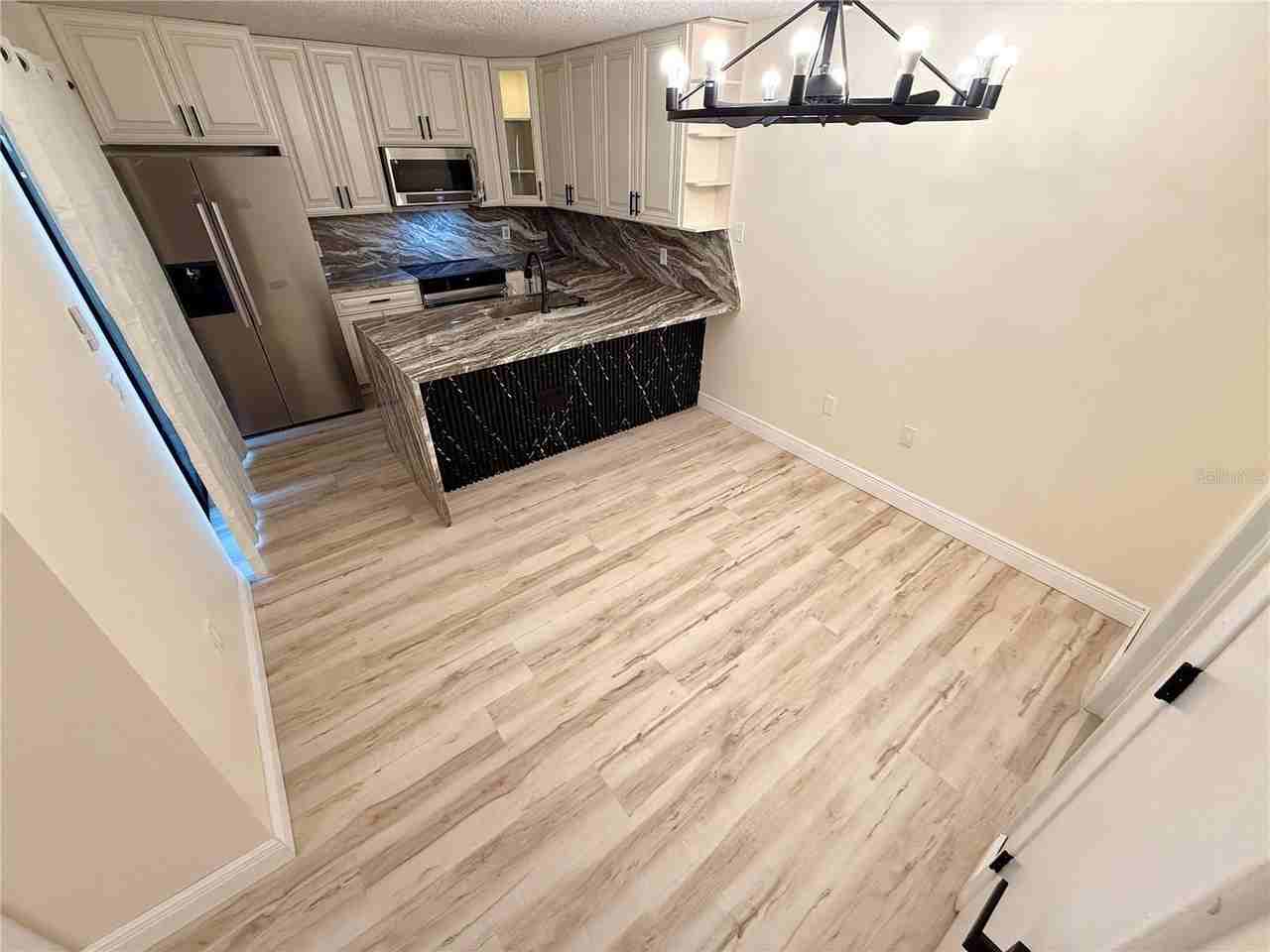 2747 5th Ct - Photo 7 of 49