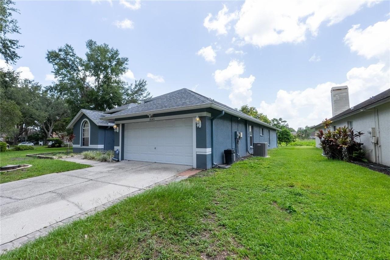 16505 Lake Heather Dr - Photo 6 of 47