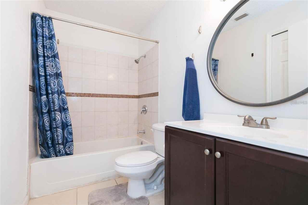 8636 Mallard Reserve Dr #201 - Photo 5 of 38