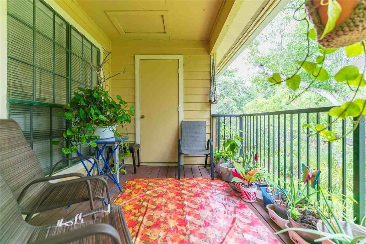 8636 Mallard Reserve Dr #201 - Photo 7 of 38