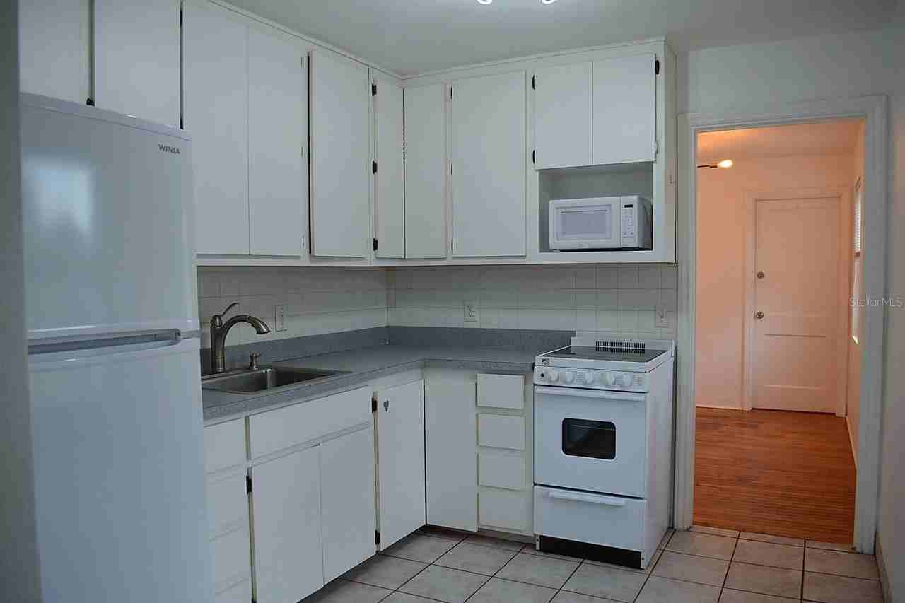 1401 34th Ave N - Photo 4 of 23
