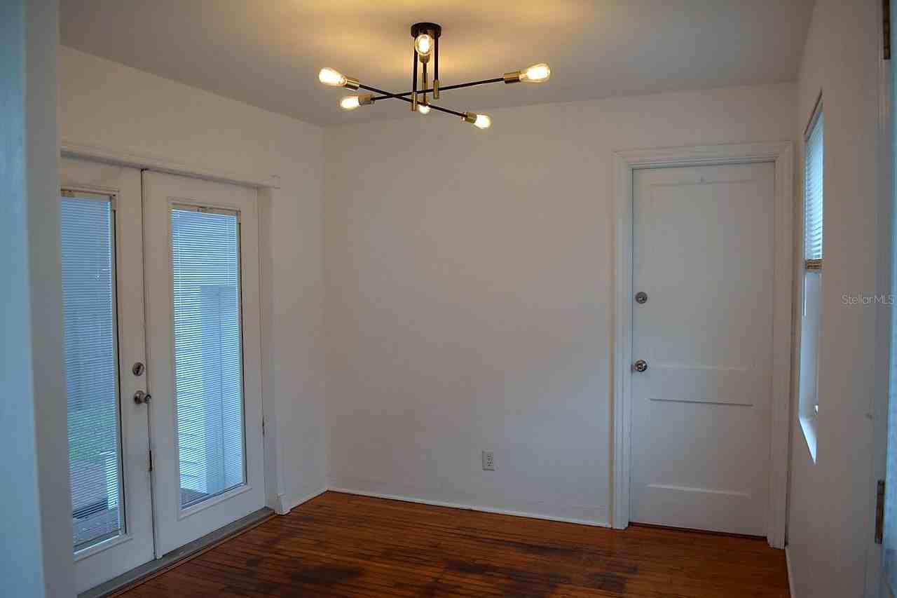 1401 34th Ave N - Photo 6 of 23