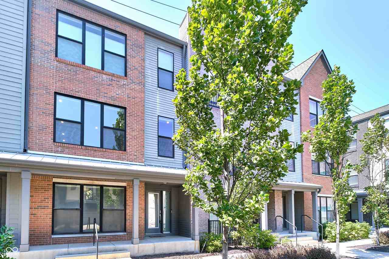 1856 Mcquat Pl - Photo 4 of 50