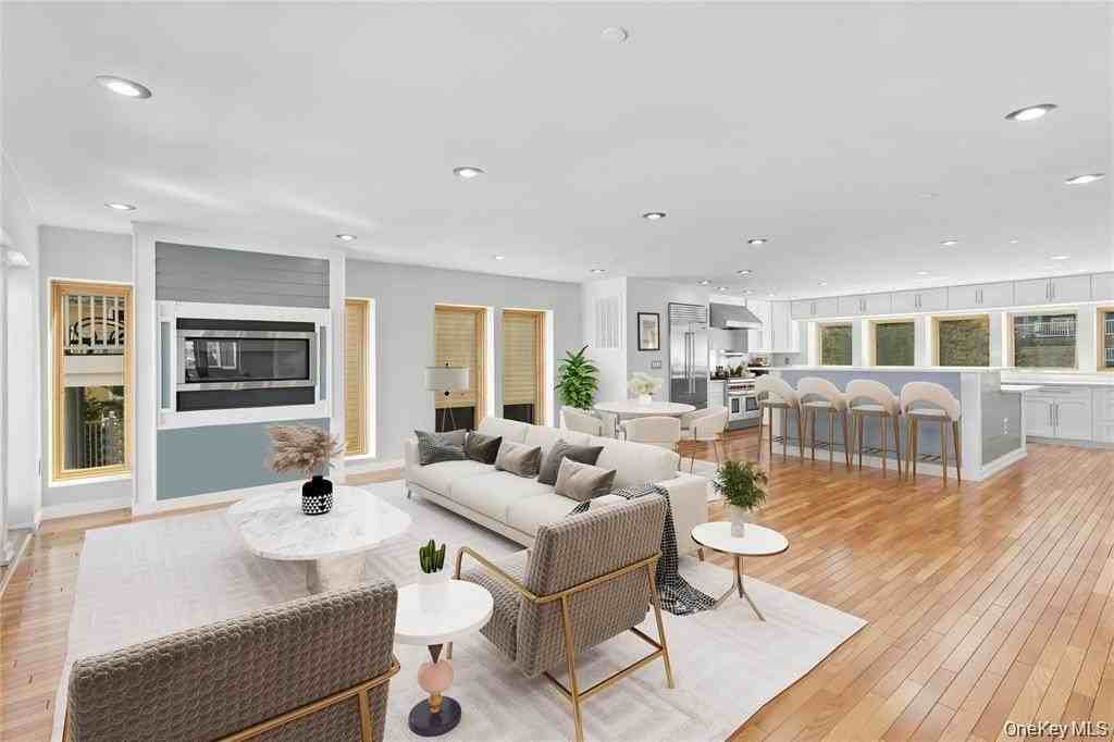 416 W Bay Dr - Photo 5 of 9