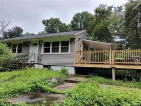 28 Pine Tree Ln - Photo 1 of 1