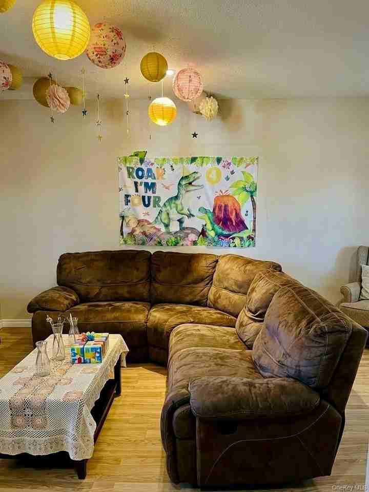 7415 255th St #B2 - Photo 7 of 9