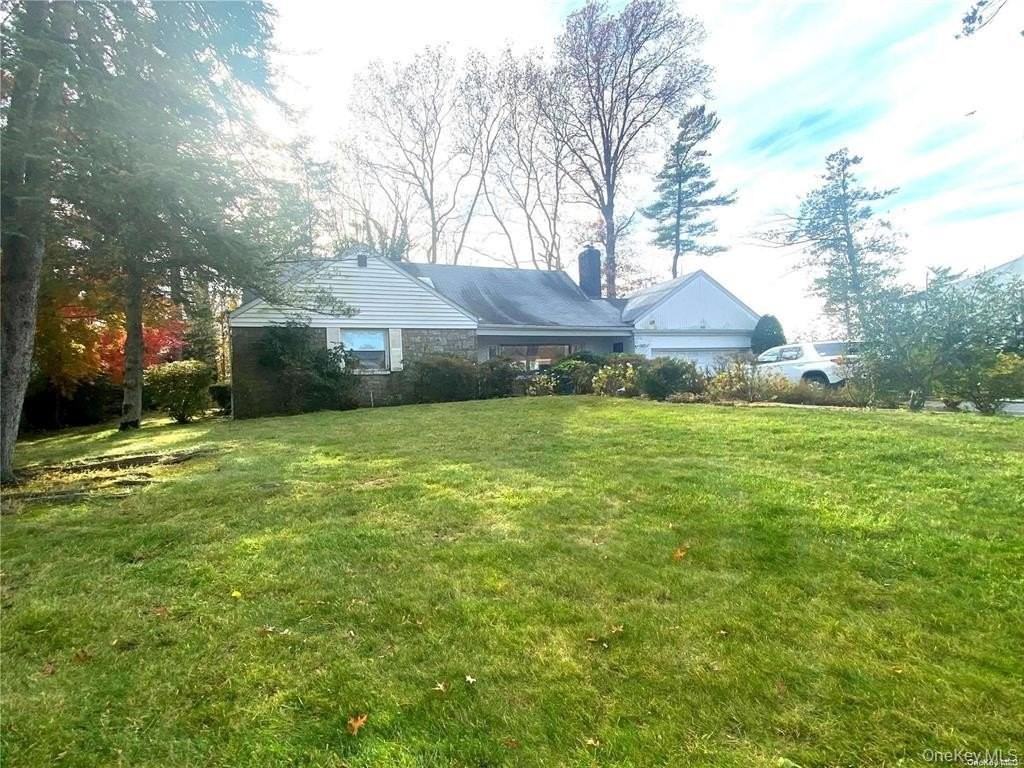 60 Gristmill Ln - Photo 2 of 39