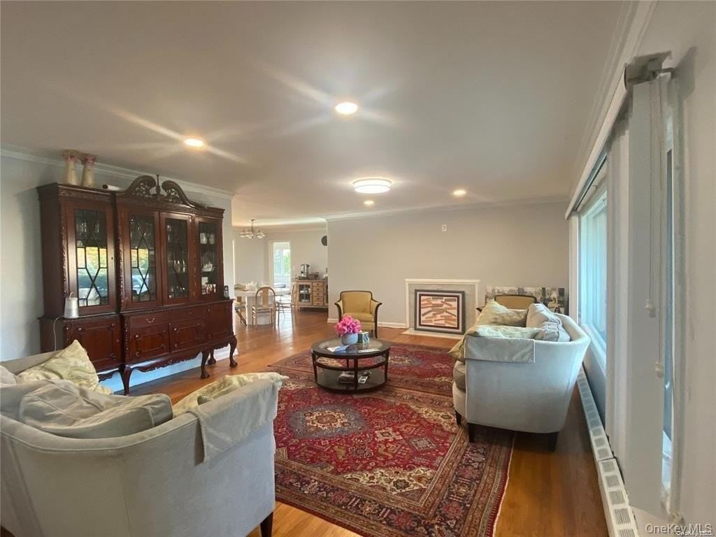 60 Gristmill Ln - Photo 7 of 39