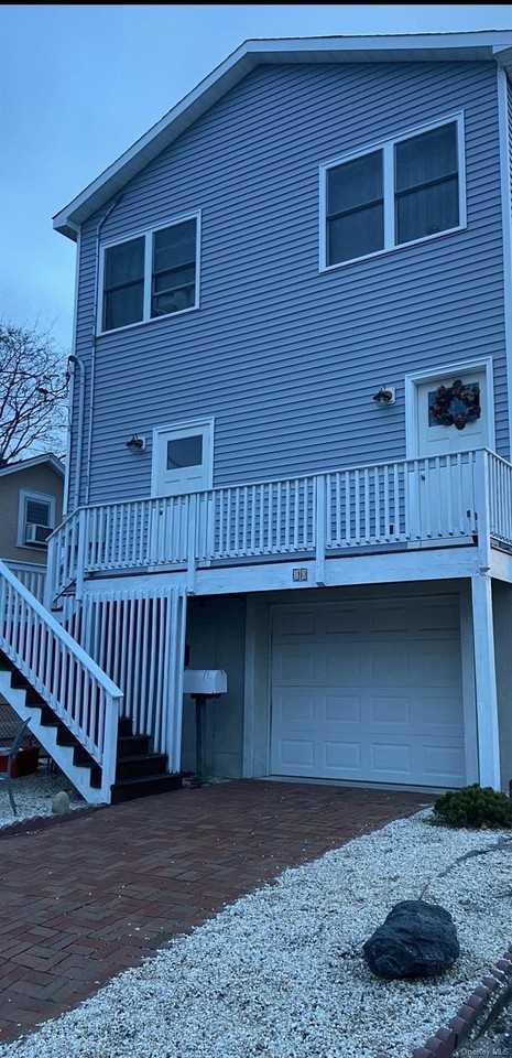 10 Pershing Pl - Photo 4 of 4