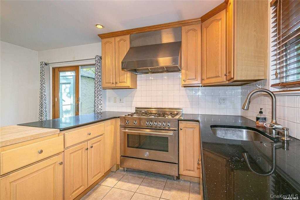 11 Potters Ct - Photo 6 of 16