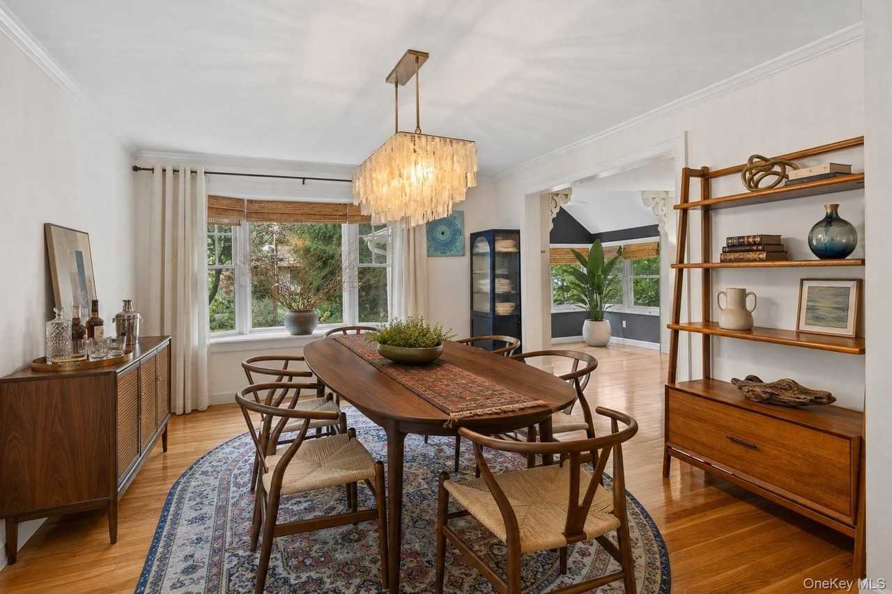 18 Walnut Ave - Photo 3 of 29