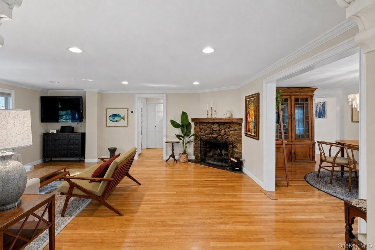 18 Walnut Ave - Photo 6 of 29