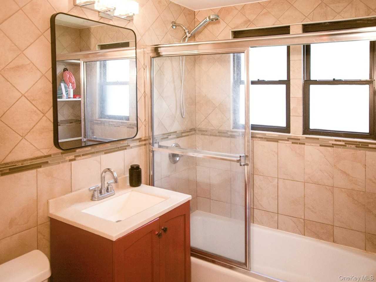 20920 42nd Ave - Photo 3 of 6