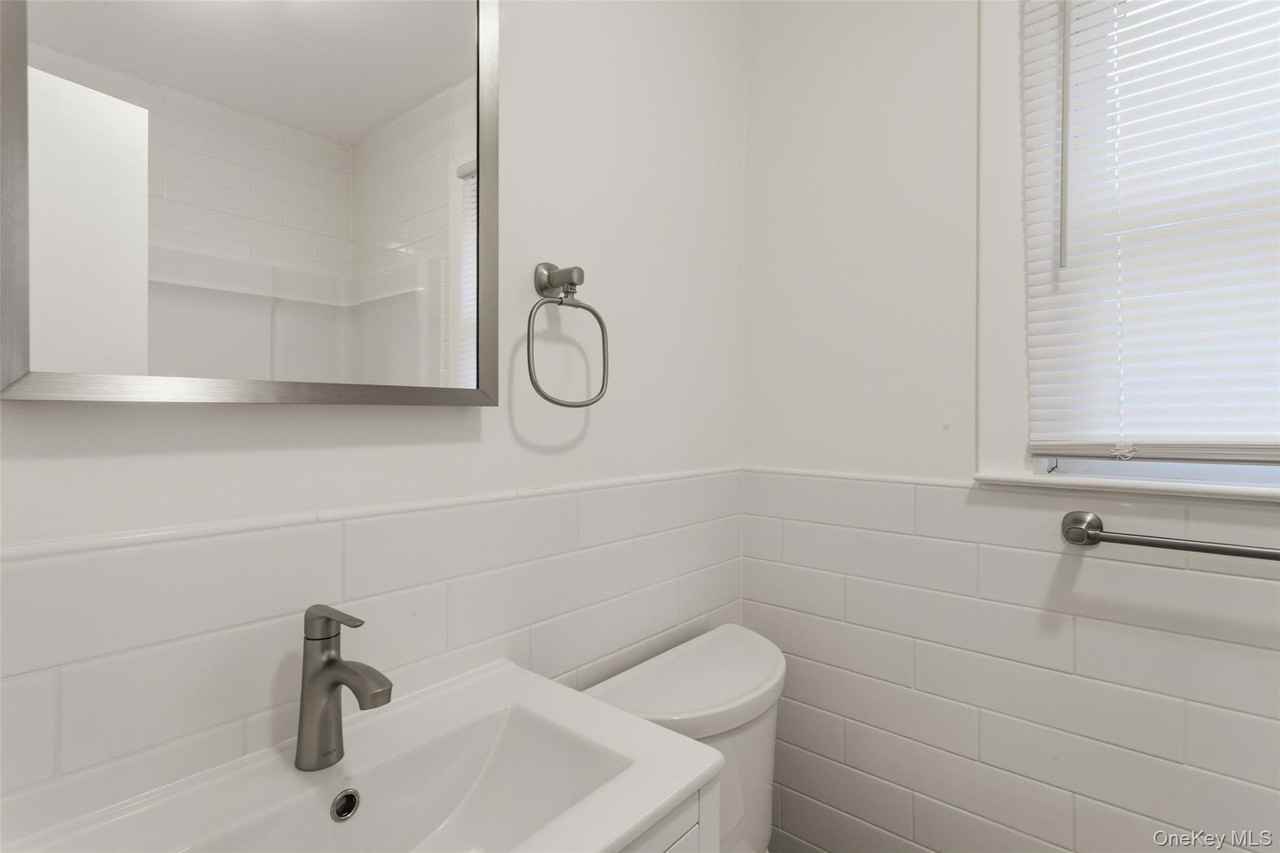 342 Stanley Ave #2 - Photo 6 of 10
