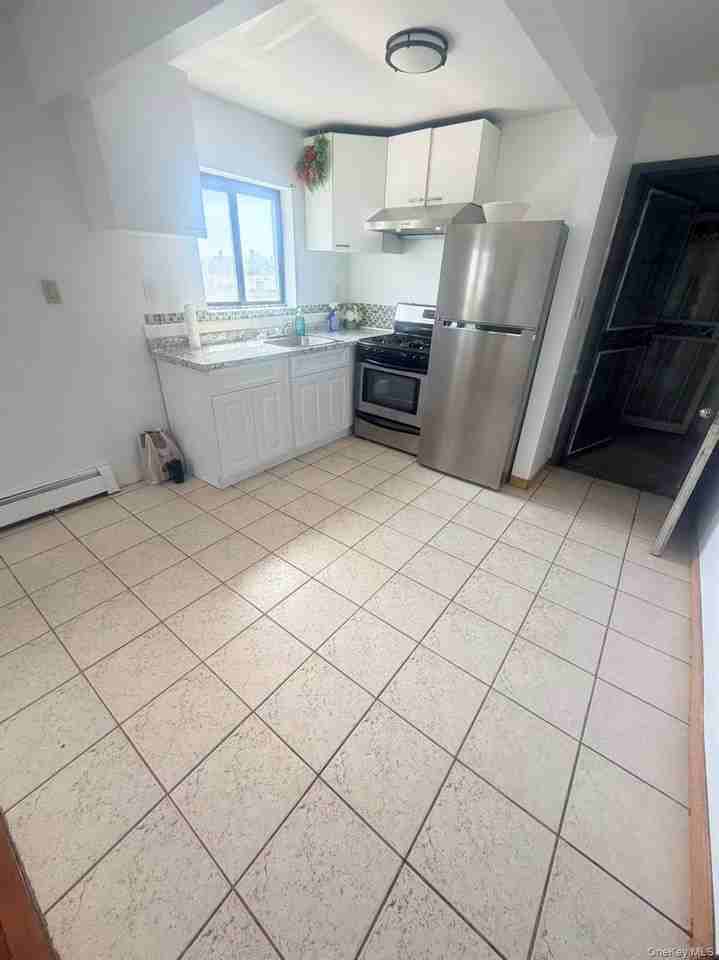 9070 51st Ave #4A - Photo 5 of 13