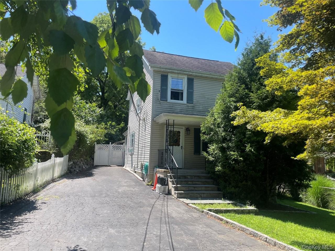 16 Taxter Rd - Photo 2 of 23