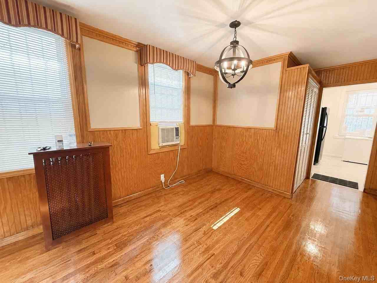 9066 199th St - Photo 4 of 13