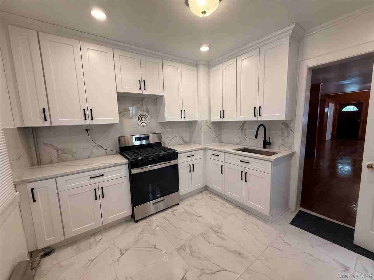 9066 199th St - Photo 5 of 13