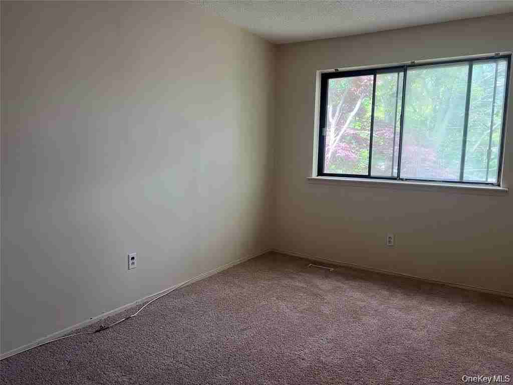 200 Springmeadow Dr #M - Photo 7 of 13