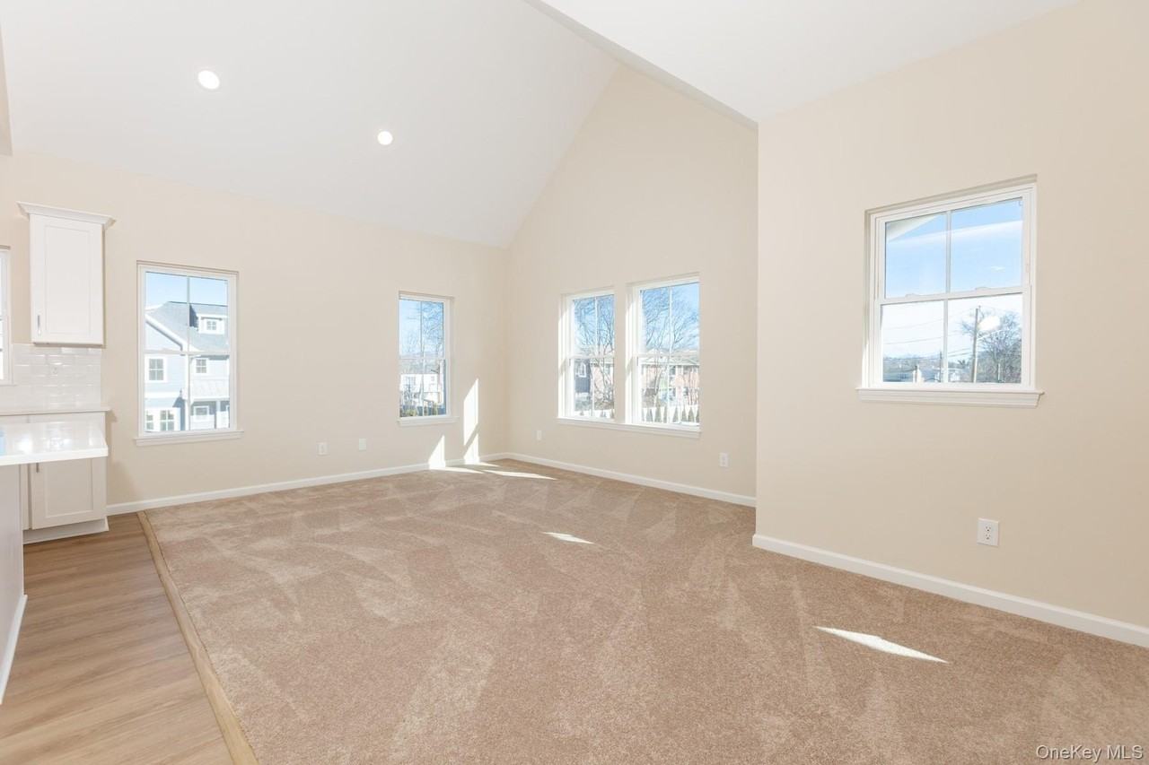 843 Lake Blvd - Photo 3 of 17