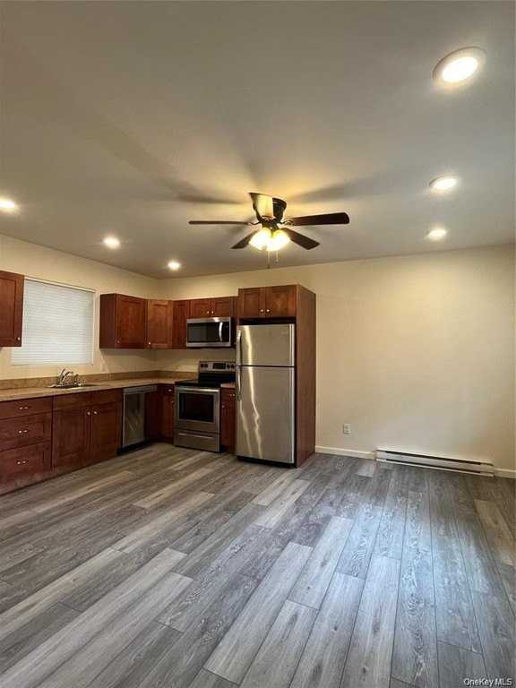 73 Webster Ave #A - Photo 3 of 8