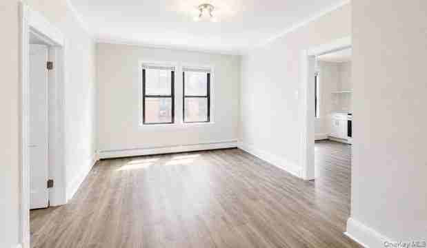 200 Irving Ave #2A - Photo 5 of 8